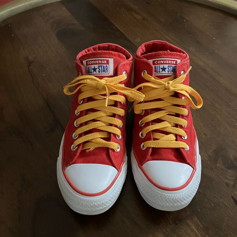 Converse Womens CT All Star Madison 566501F Red Sneakers Women’s Size 7